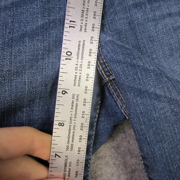 Levis Denim Bermuda Shorts Womens 6 Blue Cuffed Jean Mid Rise Casual Summer - Picture 4 of 7